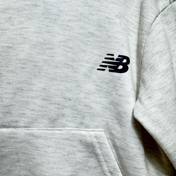 New Balance Cream Hoodie and Pants Set - Picture 2 of 4